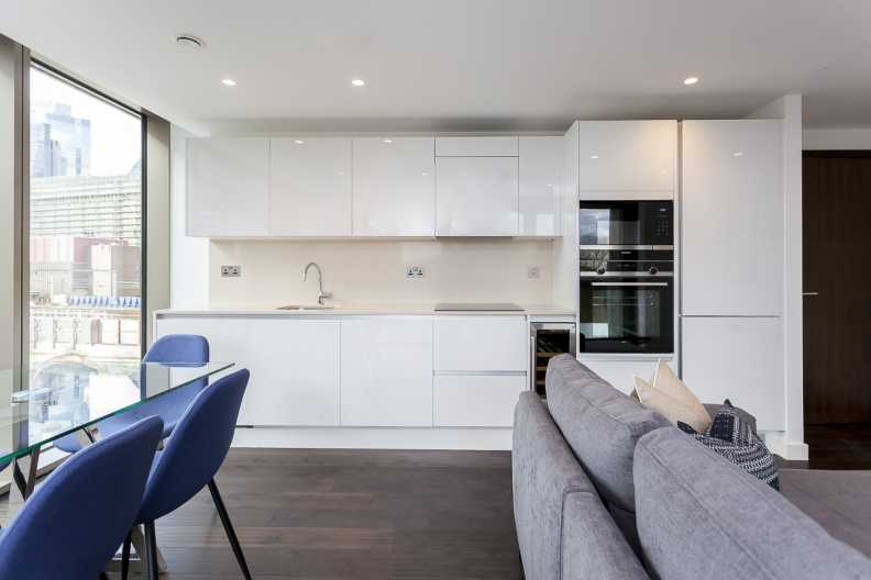 2 bedrooms apartments/flats to sale in Royal Mint Street, Tower Hill-image 8
