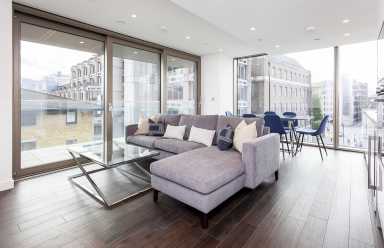 Royal Mint Street, Tower Hill - E1 view 1