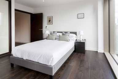 Royal Mint Street, Tower Hill - E1 view 9