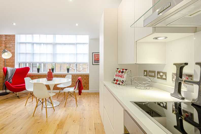 2 bedrooms apartments/flats to sale in Princelet Street, Spitalfields, London-image 2