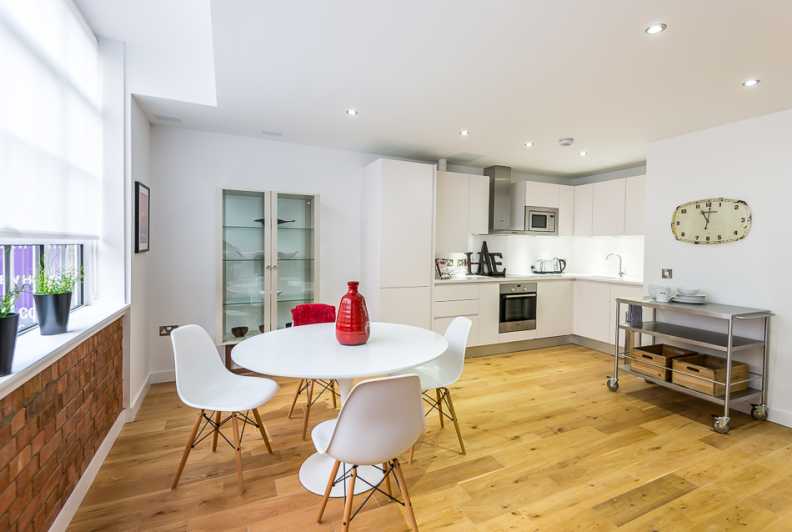 2 bedrooms apartments/flats to sale in Princelet Street, Spitalfields, London-image 6