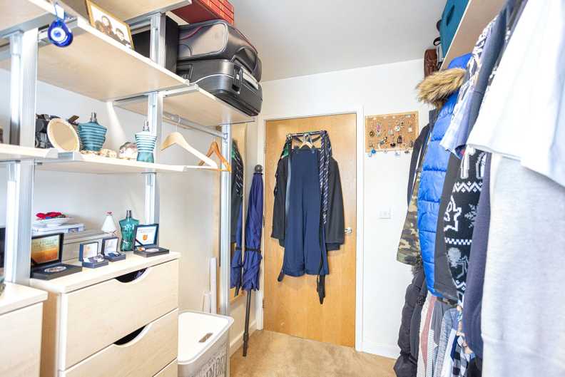 2 bedrooms apartments/flats to sale in Heritage Avenue, Beaufort Park, Colindale-image 11