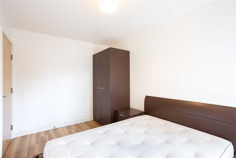 2 bedrooms apartments/flats to sale in Bantam House, 6 Heritage Avenue, Colindale-image 19