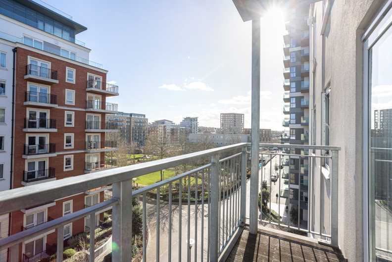 1 bedroom apartments/flats to sale in Ascent House, 35 Boulevard Drive, Colindale-image 12
