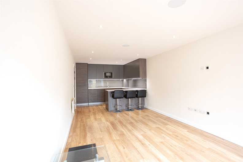 2 bedrooms apartments/flats to sale in Carleton House, 20 Boulevard Drive, Colindale-image 2