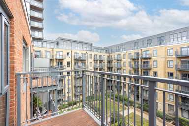 Carleton House, 20 Boulevard Drive, Colindale - NW9 view 5