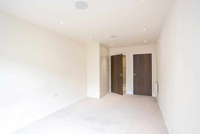 2 bedrooms apartments/flats to sale in Carleton House, 20 Boulevard Drive, Colindale-image 12