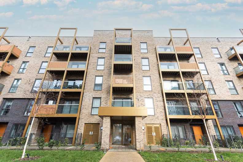 2 bedrooms apartments/flats to sale in Lassen House, 12 Lismore Boulevard, Colindale-image 19