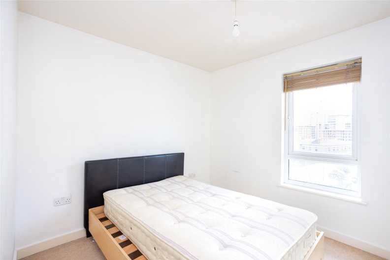 2 bedrooms apartments/flats to sale in Heritage Avenue, Beaufort Park, Colindale-image 15