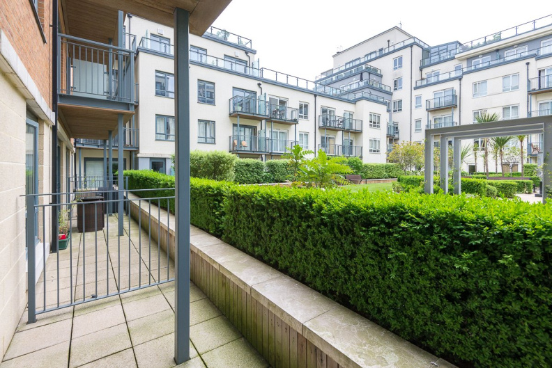 Studio apartments/flats to sale in Aerodrome Road, Beaufort Park, Colindale-image 5