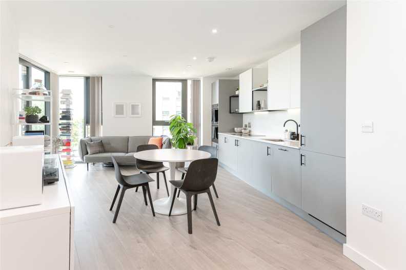 1 bedroom apartments/flats to sale in Willowbrook House, Coster Avenue, Manor House-image 13