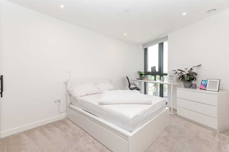 1 bedroom apartments/flats to sale in Willowbrook House, Coster Avenue, Manor House-image 4