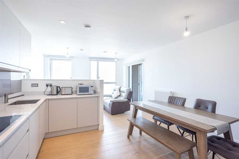 1 bedroom apartments/flats to sale in Edgware Road, Colindale-image 1