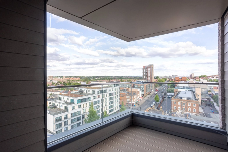 1 bedroom apartments/flats to sale in Edgware Road, Colindale-image 7
