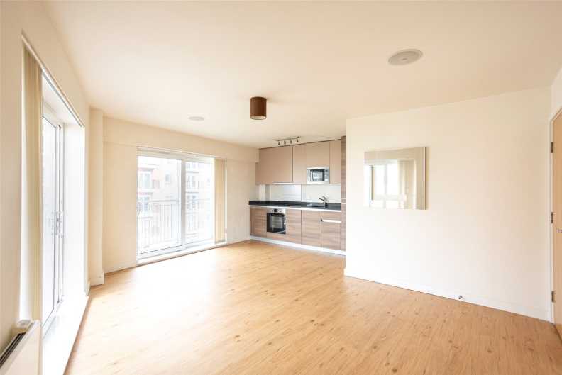 1 bedroom apartments/flats to sale in Ascent House, 35 Boulevard Drive, London-image 4