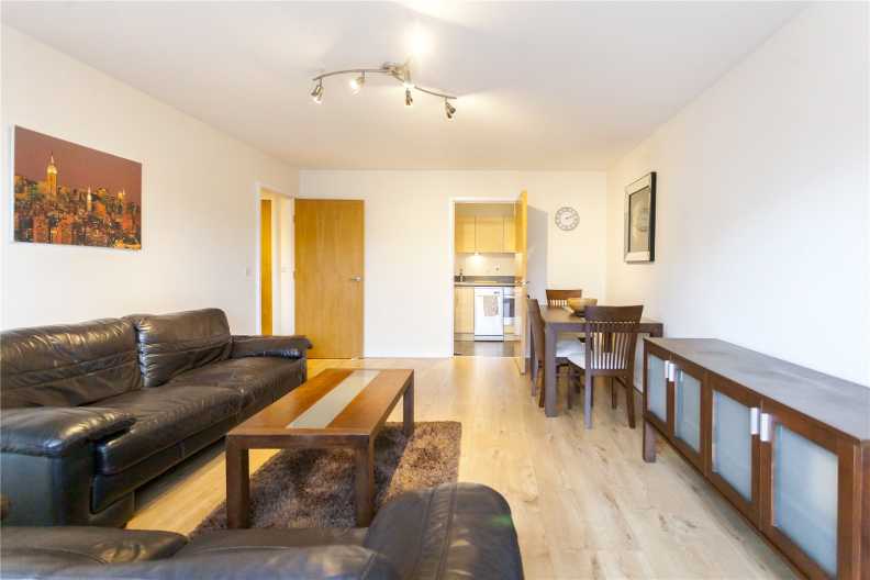 2 bedrooms apartments/flats to sale in Heritage Avenue, Beaufort Park, Colindale-image 2