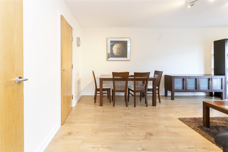 2 bedrooms apartments/flats to sale in Heritage Avenue, Beaufort Park, Colindale-image 10