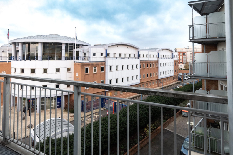 2 bedrooms apartments/flats to sale in Heritage Avenue, Colindale-image 11