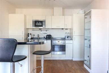 Heritage Avenue, Colindale NW9 image 9