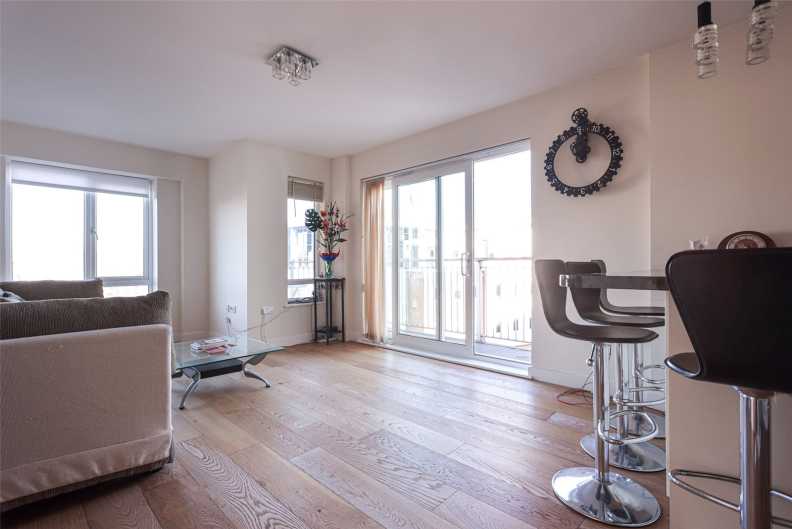 2 bedrooms apartments/flats to sale in Heritage Avenue, Colindale-image 22