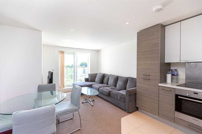 1 bedroom apartments/flats to sale in Bromyard Avenue, East Acton-image 2