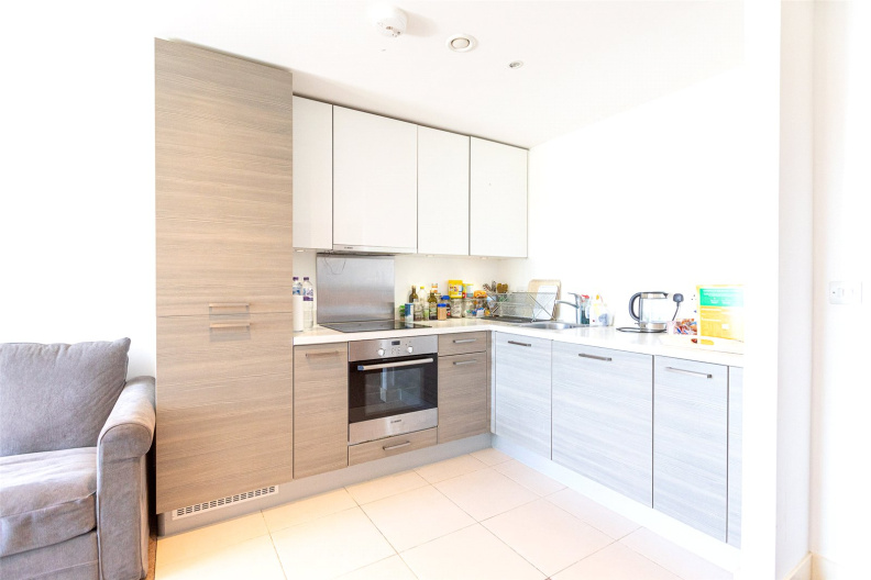 1 bedroom apartments/flats to sale in Bromyard Avenue, East Acton-image 3