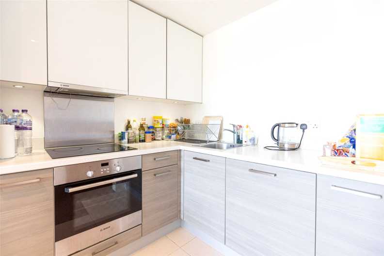 1 bedroom apartments/flats to sale in Bromyard Avenue, East Acton-image 8