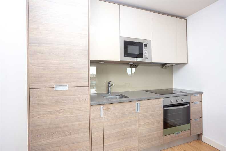 1 bedroom apartments/flats to sale in Heritage Avenue, Colindale-image 10