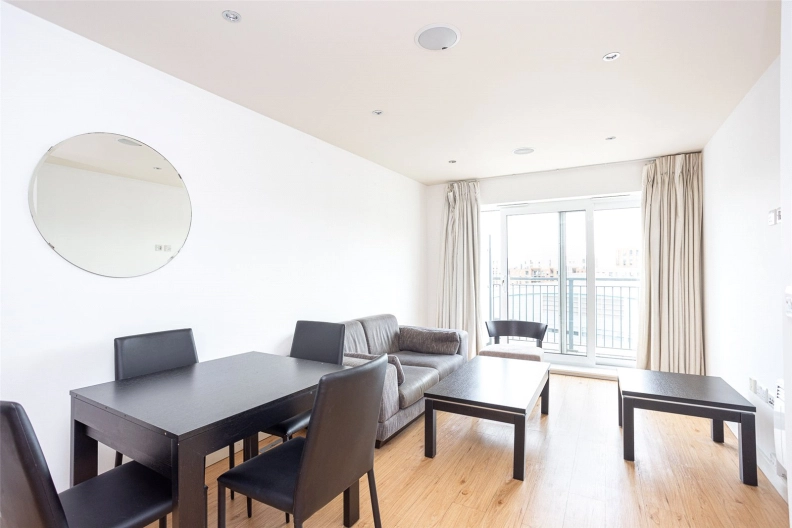 1 bedroom apartments/flats to sale in Heritage Avenue, Colindale-image 6