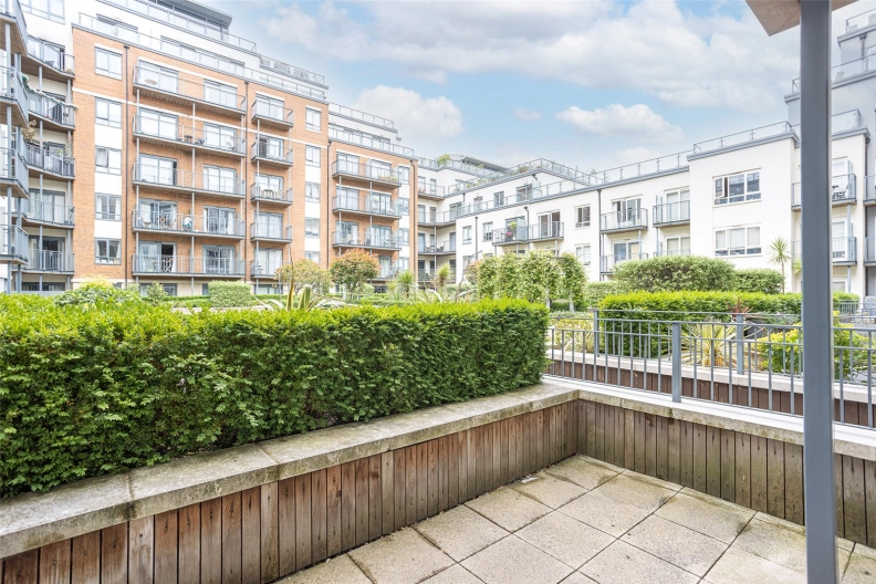 Studio apartments/flats to sale in Heritage Avenue, London-image 5
