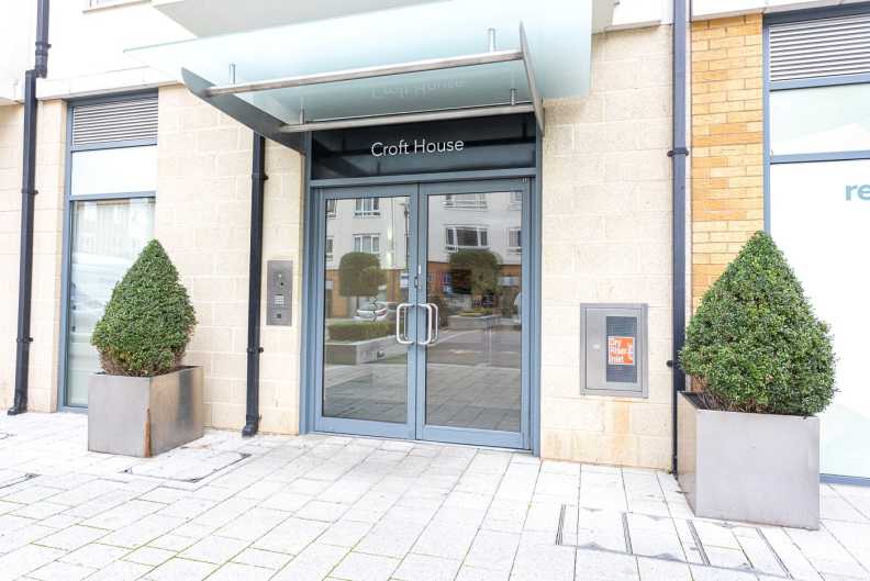 Studio apartments/flats for sale in Heritage Avenue, London - NW9 view 13