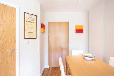 Heritage Avenue, Colindale - NW9 view 7