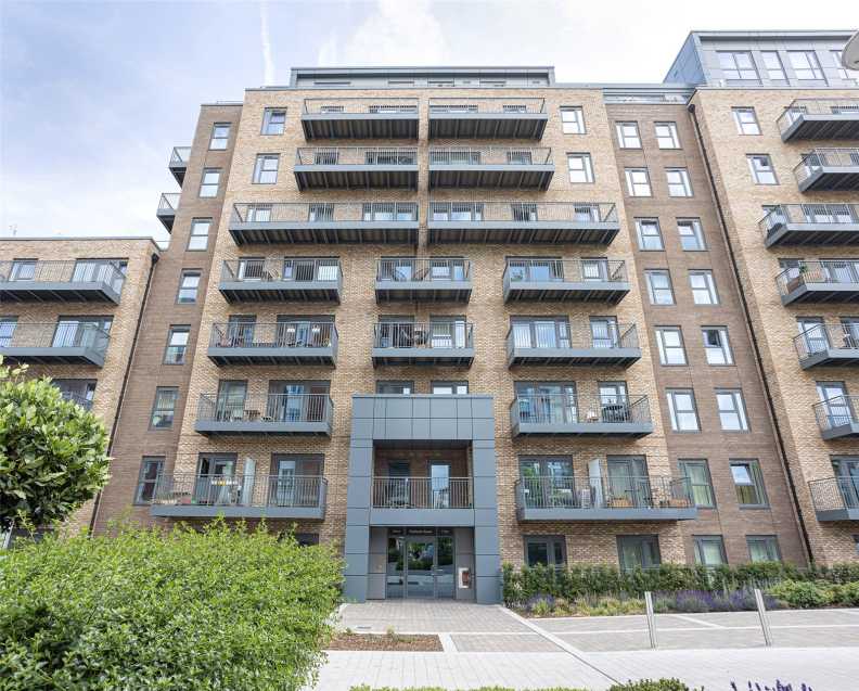 1 bedroom apartments/flats to sale in Beaufort Square, Beaufort Park, Colindale-image 1