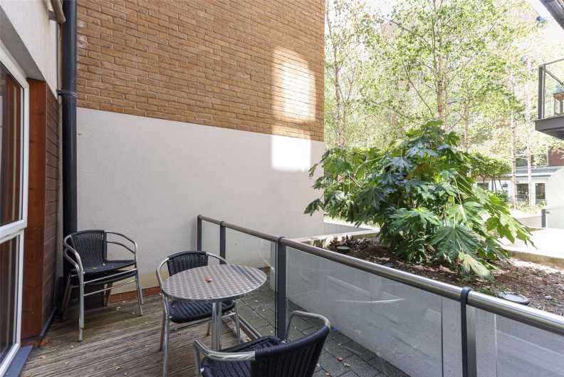 2 bedrooms apartments/flats for sale in Bromyard Avenue, East Acton - W3 view 6