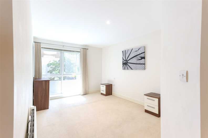 2 bedrooms apartments/flats for sale in Bromyard Avenue, East Acton - W3 view 9