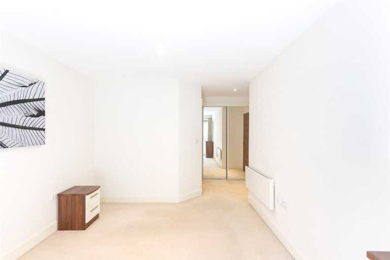 2 bedrooms apartments/flats to sale in Bromyard Avenue, East Acton-image 11