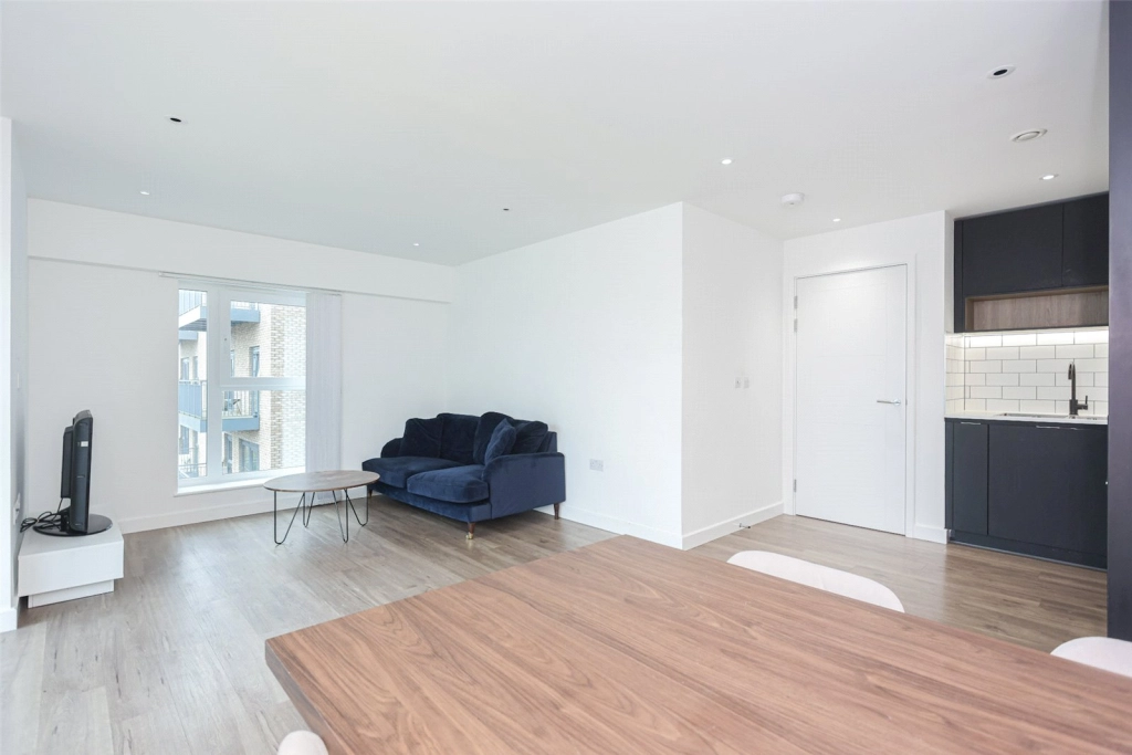 2 bedrooms apartments/flats for sale in Beaufort Square, Beaufort Park, Colindale - NW9 view 14