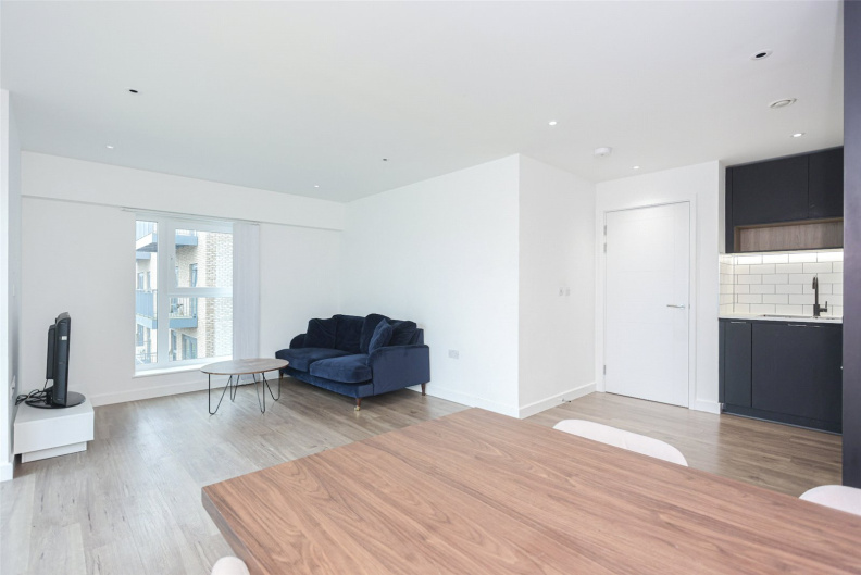 2 bedrooms apartments/flats to sale in Beaufort Square, Beaufort Park, Colindale-image 15