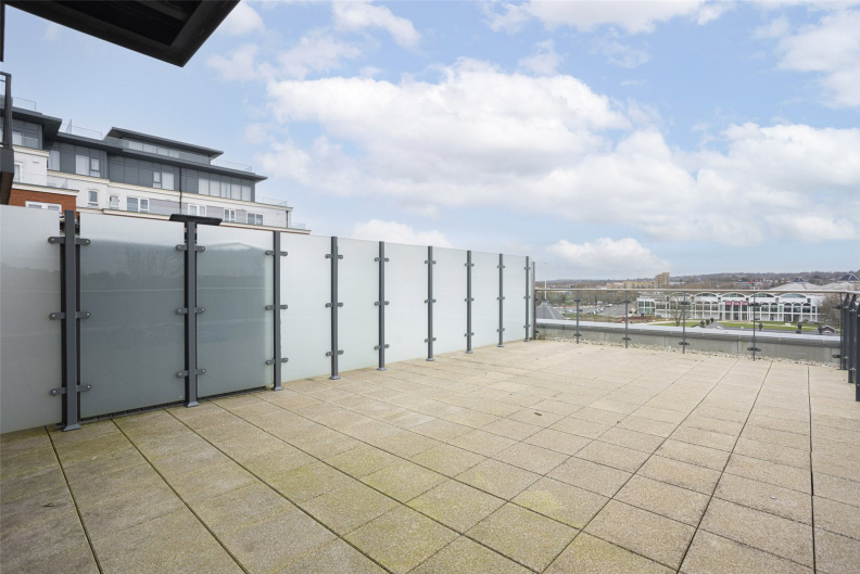 2 bedrooms apartments/flats to sale in Beaufort Square, Beaufort Park, Colindale-image 13