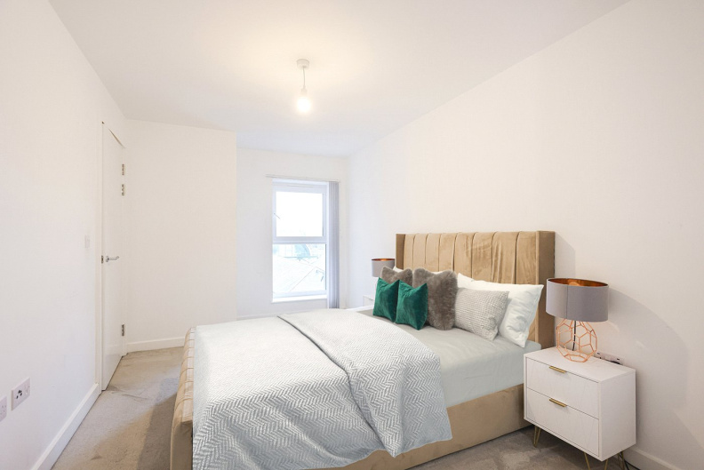 2 bedrooms apartments/flats to sale in Beaufort Square, Beaufort Park, Colindale-image 5