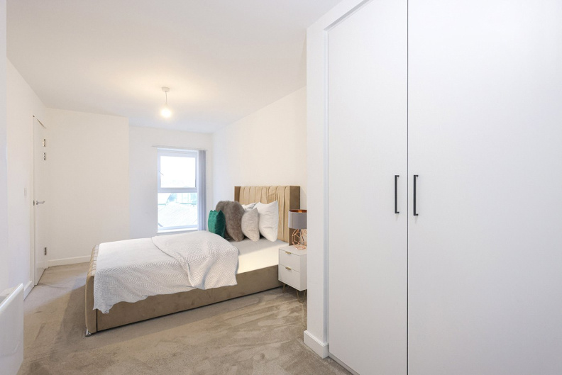2 bedrooms apartments/flats to sale in Beaufort Square, Beaufort Park, Colindale-image 22