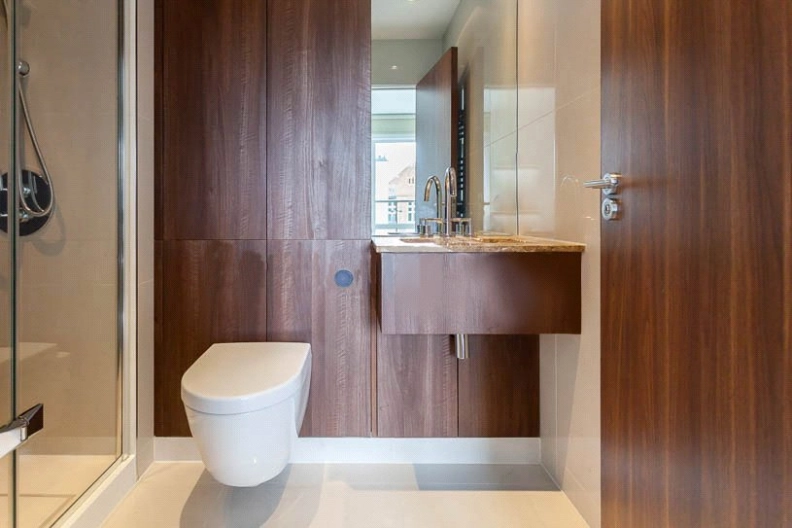 2 bedrooms apartments/flats to sale in Longfield Avenue, Dickens Yard, Ealing-image 13