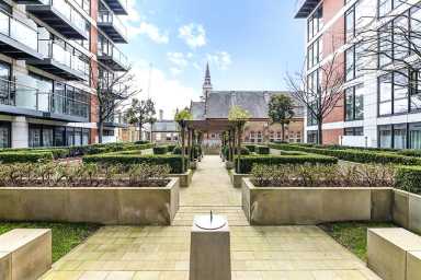 Longfield Avenue, Dickens Yard, Ealing - W5 view 15