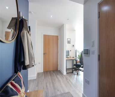 Lismore Boulevard, Colindale - NW9 view 20