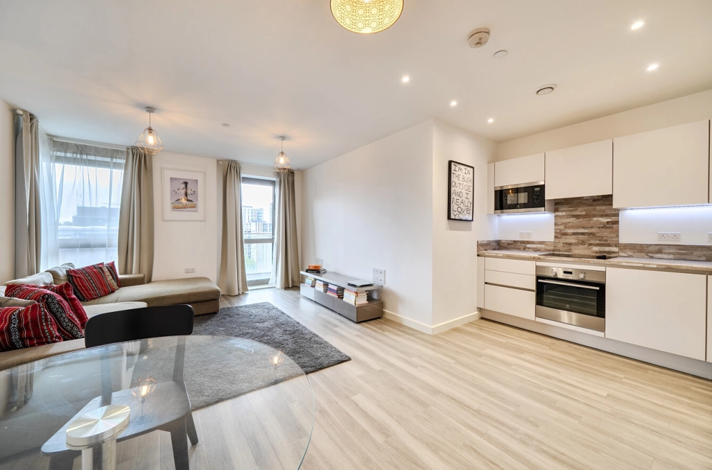 2 bedrooms apartments/flats for sale in Olympic Way, Wembley - HA9 view 4
