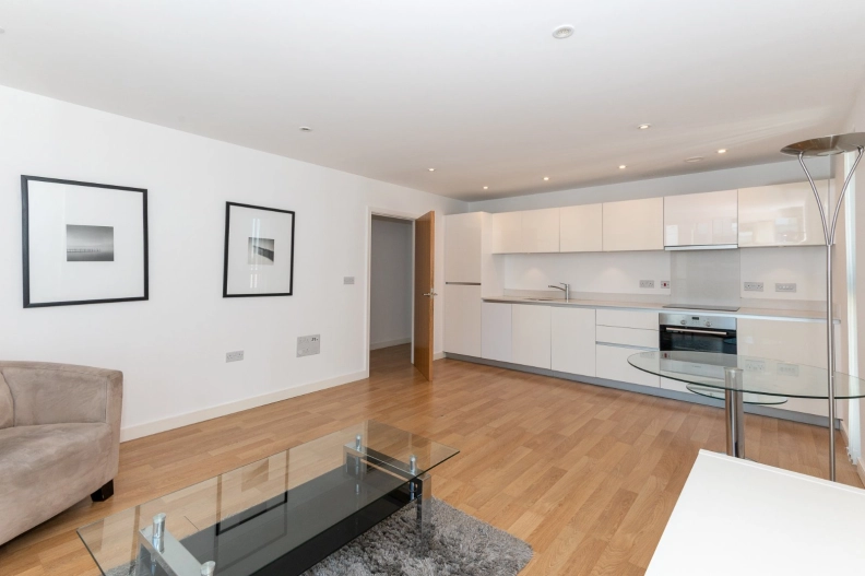 2 bedrooms apartments/flats to sale in Goodchild Road, Manor House-image 2