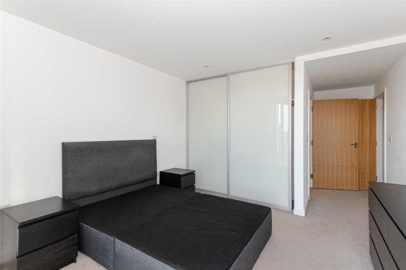 2 bedrooms apartments/flats to sale in Goodchild Road, Woodberry Down-image 11