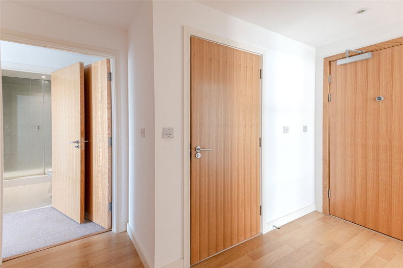 2 bedrooms apartments/flats to sale in Goodchild Road, Woodberry Down-image 13