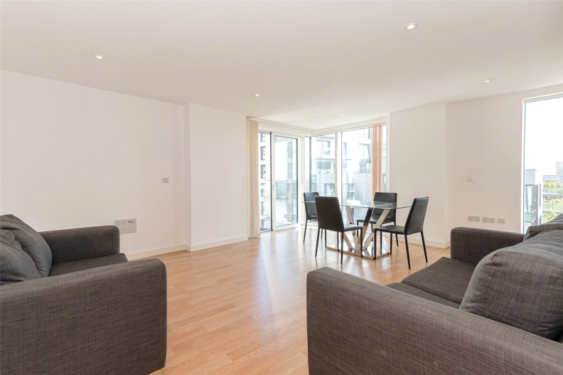 2 bedrooms apartments/flats to sale in Goodchild Road, Woodberry Down-image 8