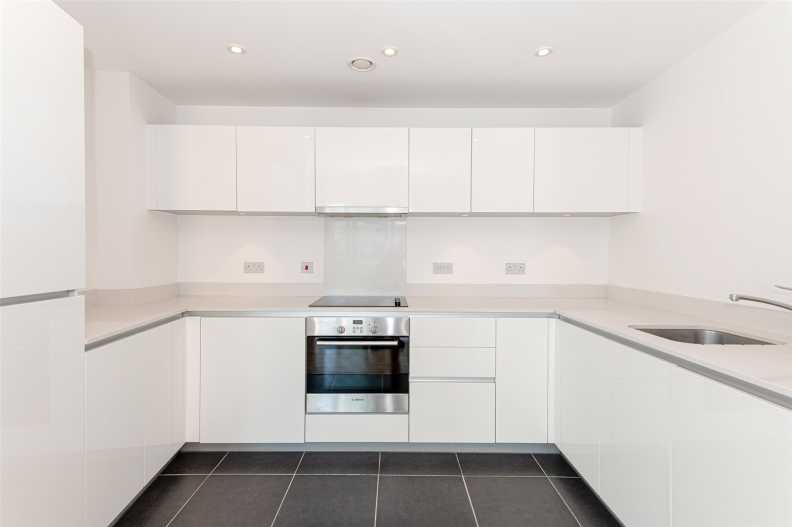 2 bedrooms apartments/flats to sale in Goodchild Road, Woodberry Down-image 3